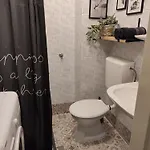 Lägenhet Charming For Two - Free Parking Sarajevo